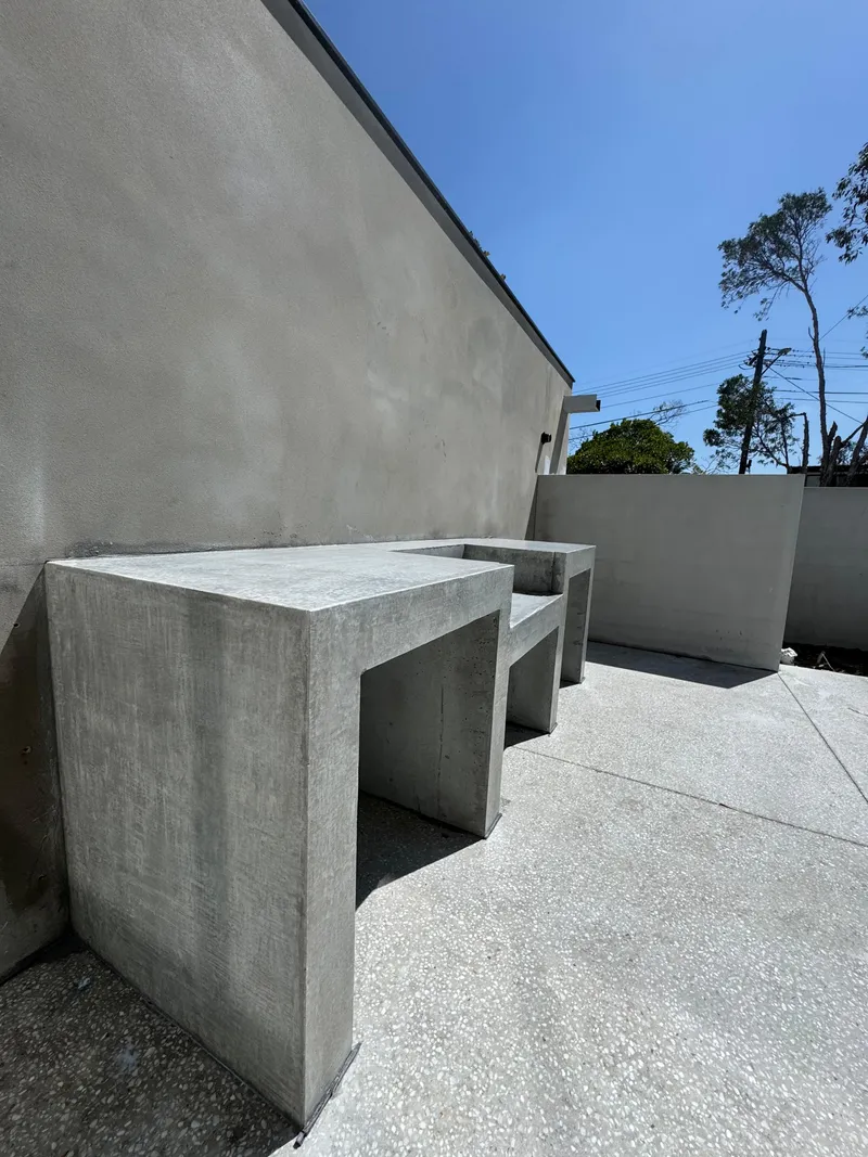 Close view of the concrete bench and seat nook at Burraneer